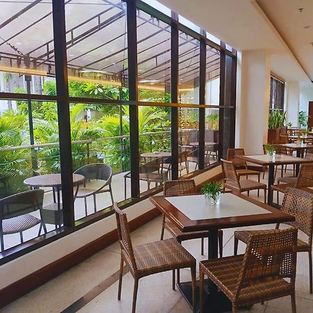 Dohera Hotel Cebu Exteriör bild